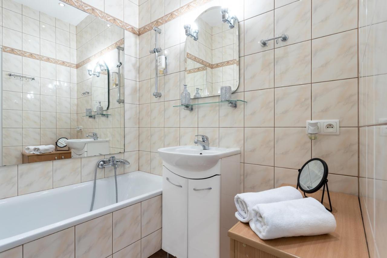 Golden Apartments Warsaw- 3 Separate Rooms - Best Location&Nowy Swiat Varsóvia Exterior foto
